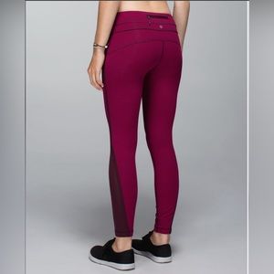 Lululemon Run: Pace Tight